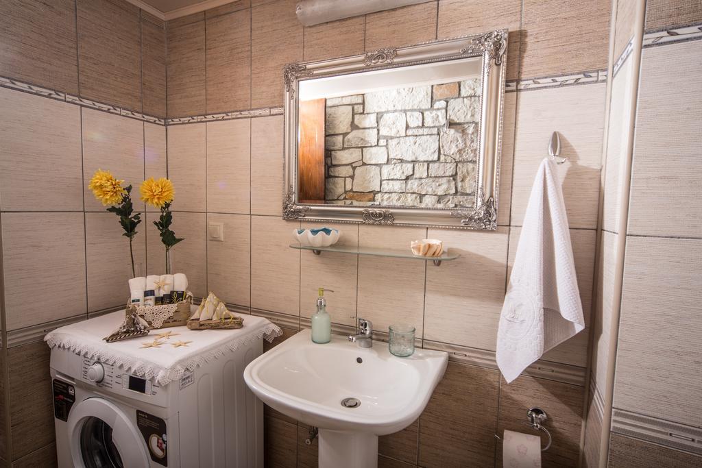Villa Galanthus Lístaros Eksteriør bilde
